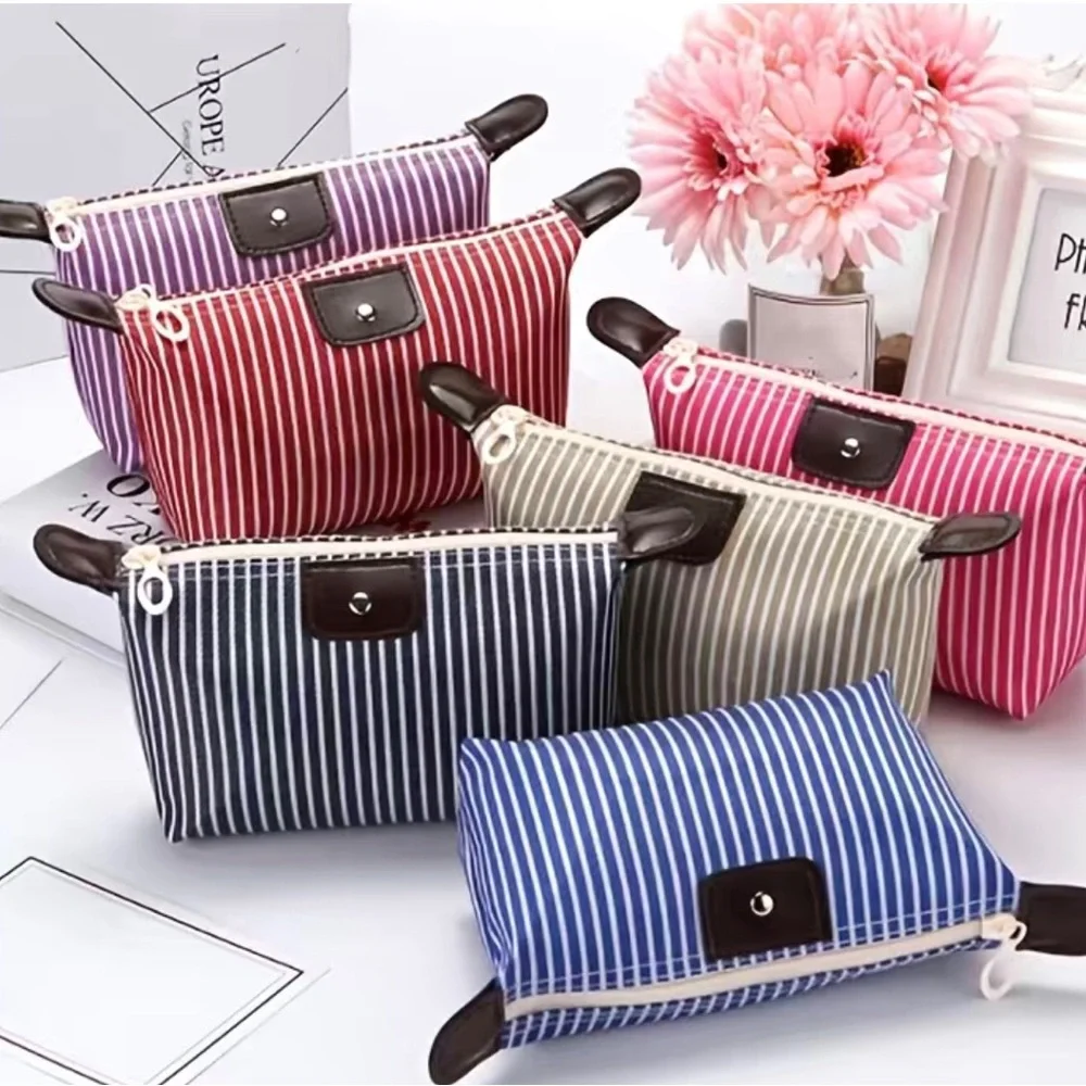 Womens cosmetic foldable bag. New